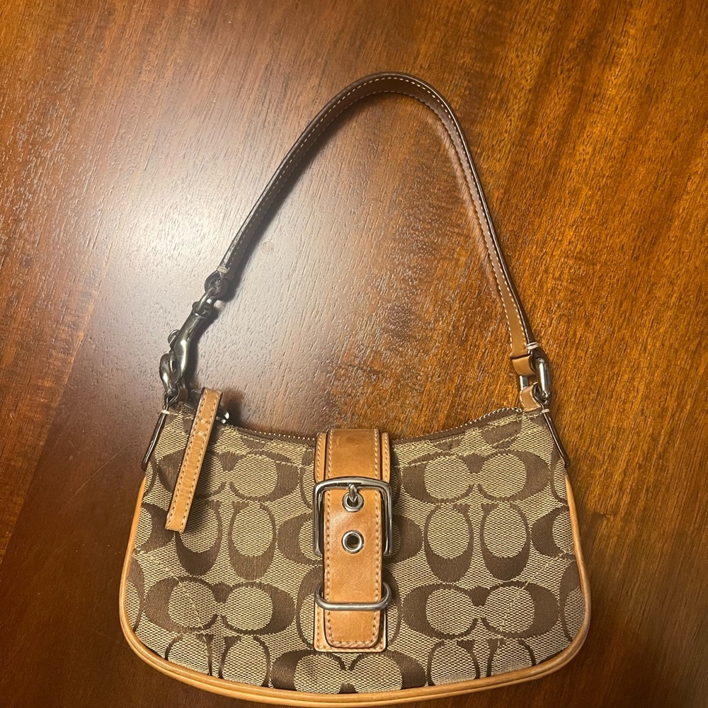 Coach vintage Brown Signature Shoulder Bag